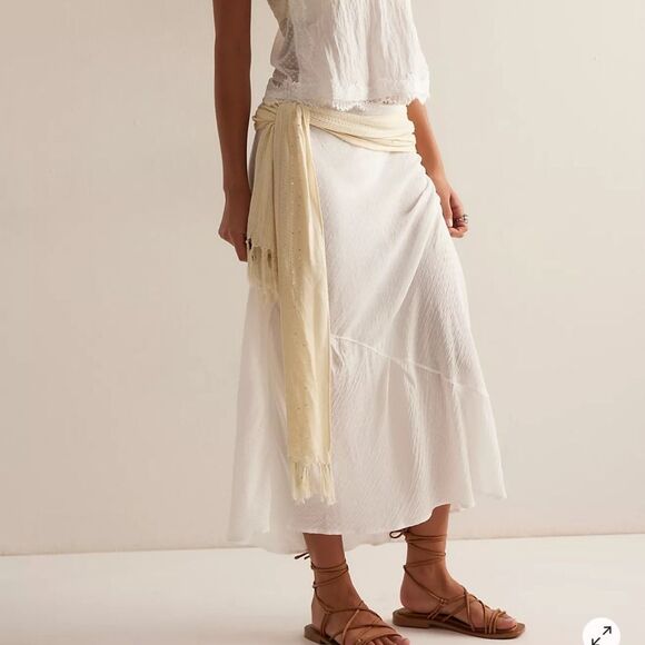 NEW Free People Intimately Sweet On You Bias Half Slip - Clean Ivory XS - Picture 3 of 10